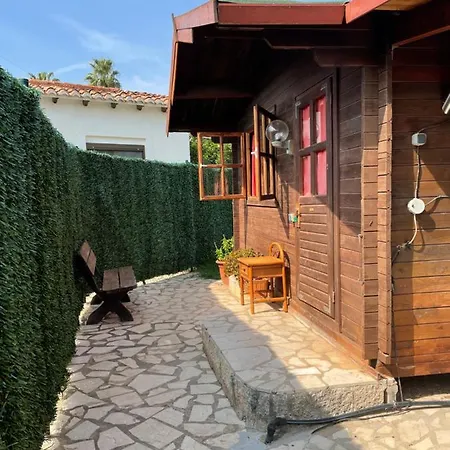 招待所 La Casita De Invitados